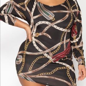 Asymmetrical dress with chain pattern